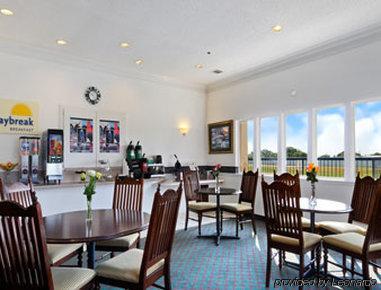 Days Inn By Wyndham Ennis Nhà hàng bức ảnh