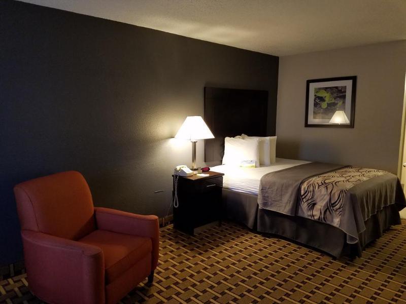 Days Inn By Wyndham Ennis Ngoại thất bức ảnh